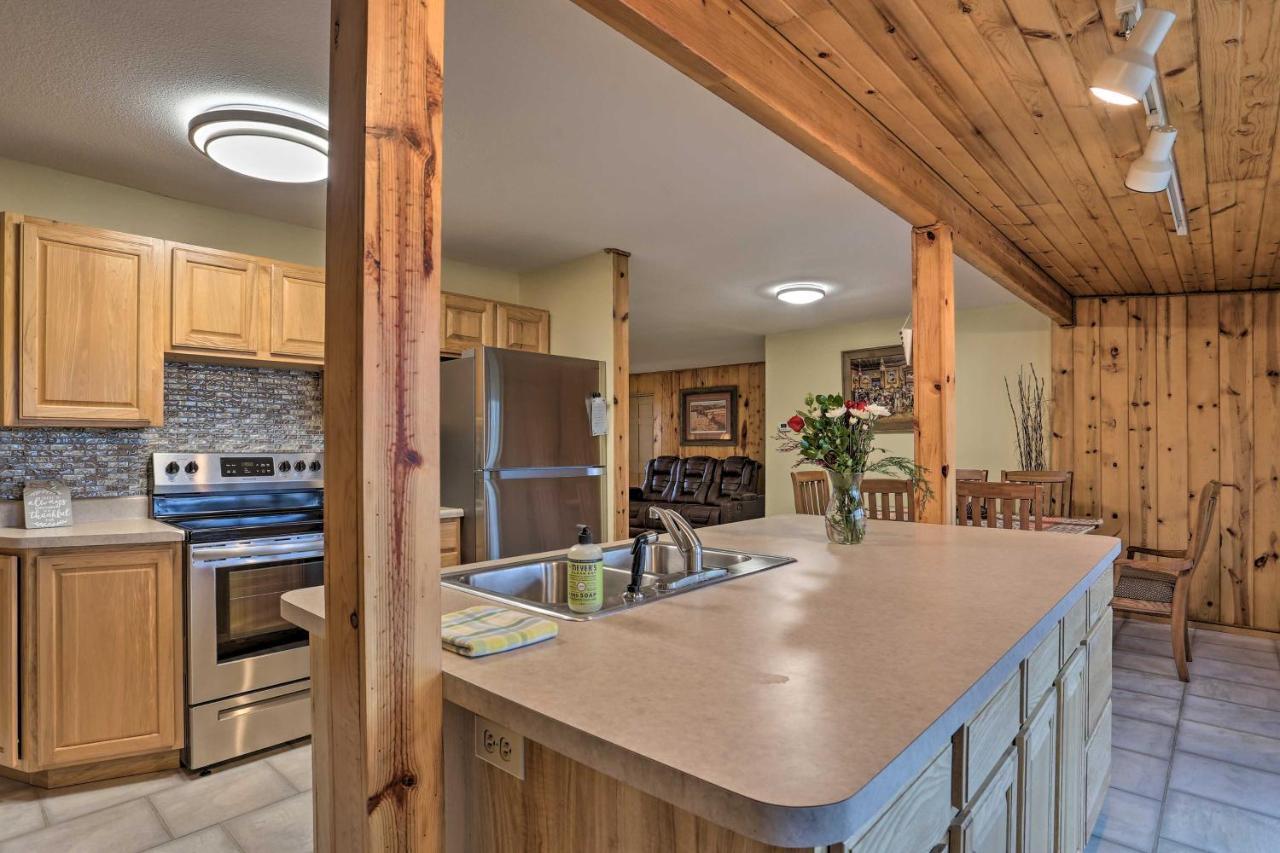 Rustic Spearfish Cabin On 12-Acre Trout Farm Экстерьер фото