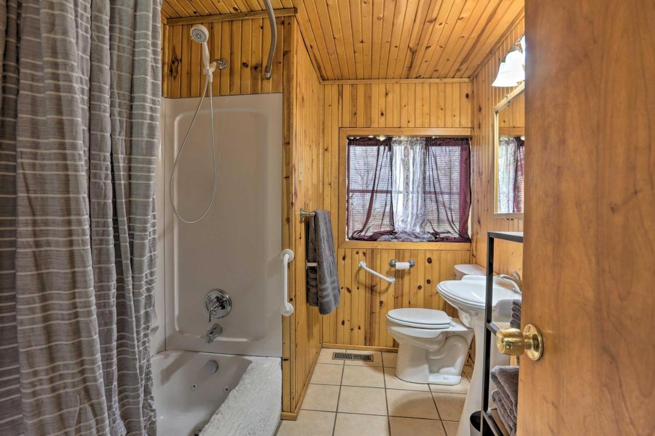 Rustic Spearfish Cabin On 12-Acre Trout Farm Экстерьер фото